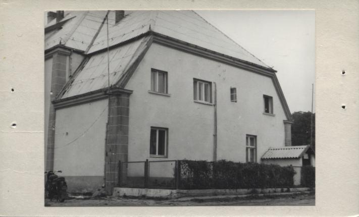dwór, ob. biura PGR, skan 4