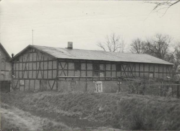 budynek gospodarczy, skan 2