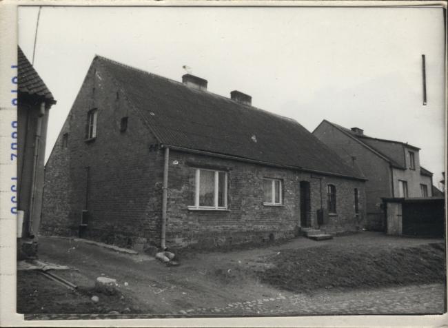 dom mieszkalny w zespole, skan 3