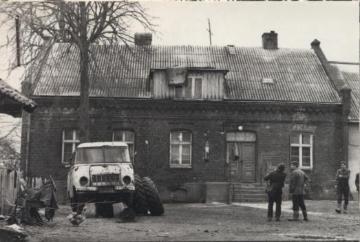 dom, skan 2