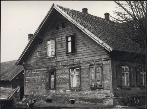 dom, skan 4