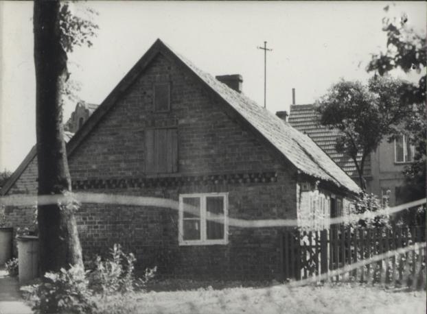 dom, skan 4