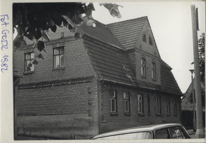 dom, skan 2