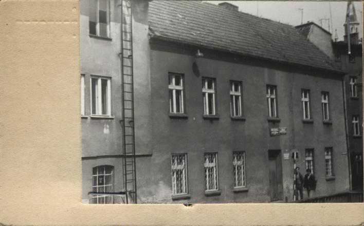 budynek mieszk. (ob. Zakł. Terenowy Geod. i Kartogr.), skan 2