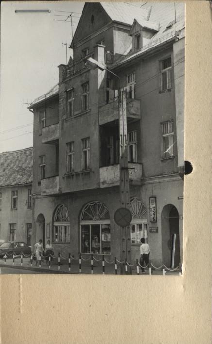 budynek mieszkalno-usługowy, skan 2