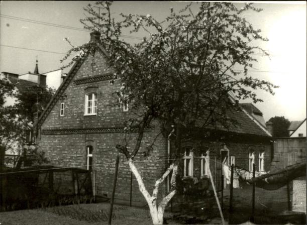 dom, skan 4