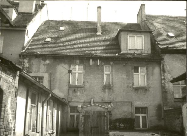 dom, skan 4