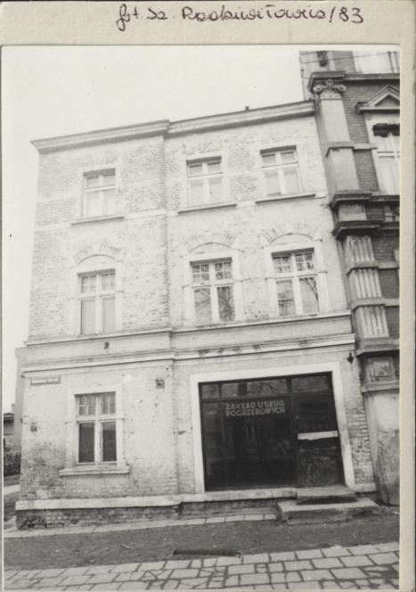 dom mieszkalny usługi, skan 2