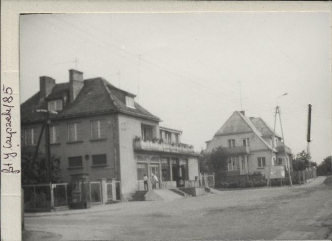 dom mieszkalny, sklep, skan 2