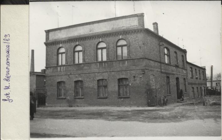 dom, skan 2