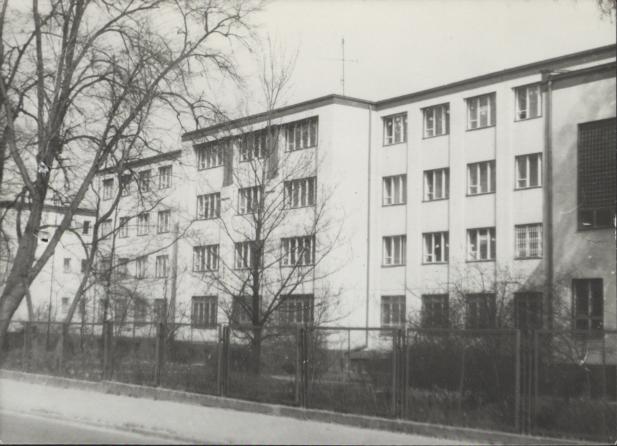 dom; Ośrodek szkolno-wychowawczy nr 1, skan 2