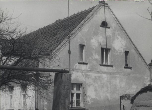 dom, skan 4