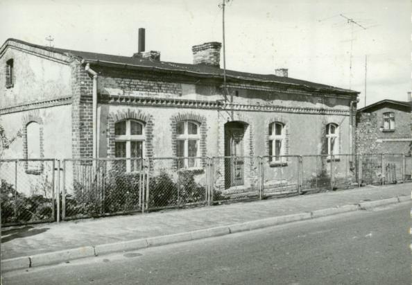 dom, skan 4