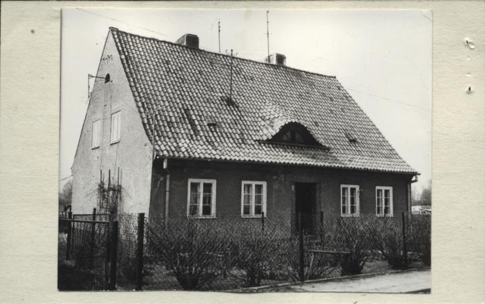 dom, skan 4