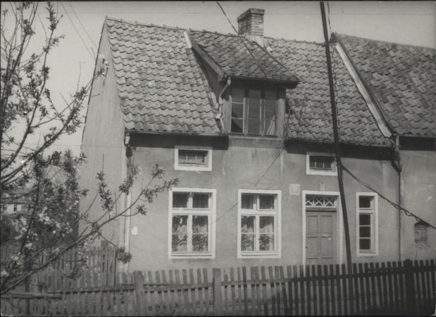 dom, skan 4