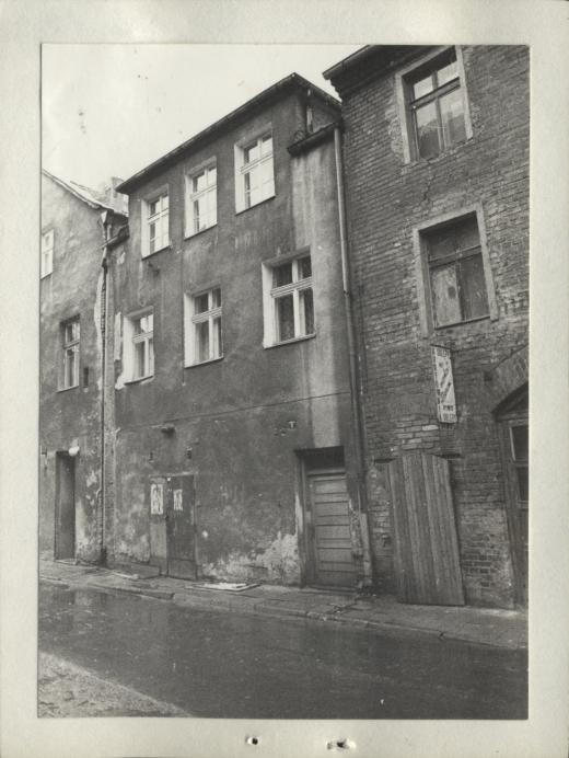 dawny spichlerz, ob. mieszkalny, skan 4