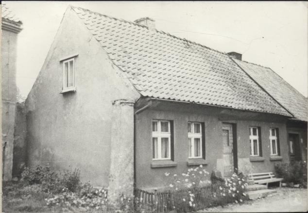 dom, skan 4