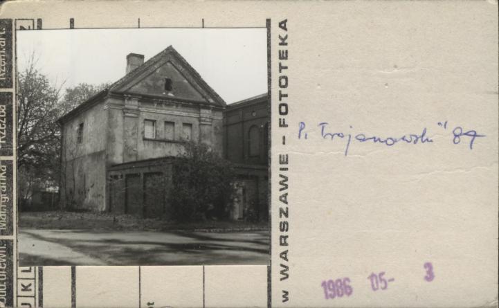 budynek II, brama radzikowska, zespół szpitalny, skan 2