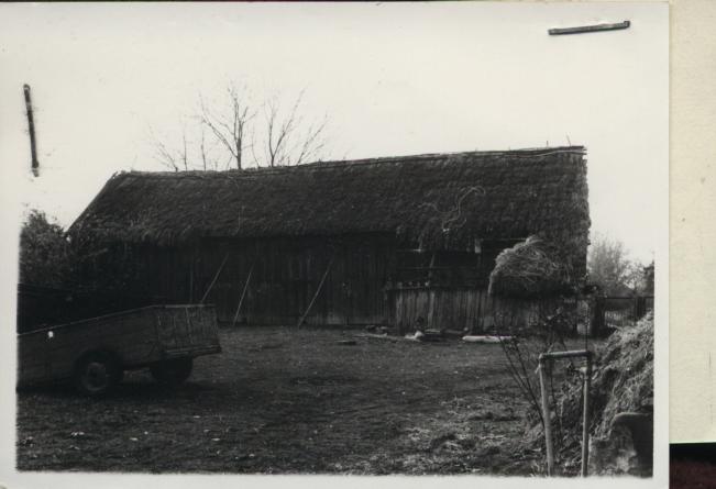 zagroda - stodoła, skan 2