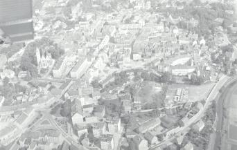 układ urbanistyczny. Widok ogólny układu urbanistycznego od strony południowej, skan 1