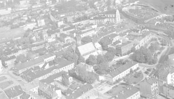 zabudowa centrum. Fragment zabudowy centrum  od strony zachodniej, skan 1
