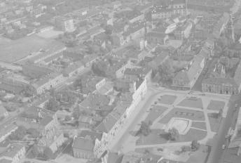 układ urbanistyczny  Starego Miasta. Widok ogólny  centrum  Starego Miasta od strony południowej - zachodniej, skan 1