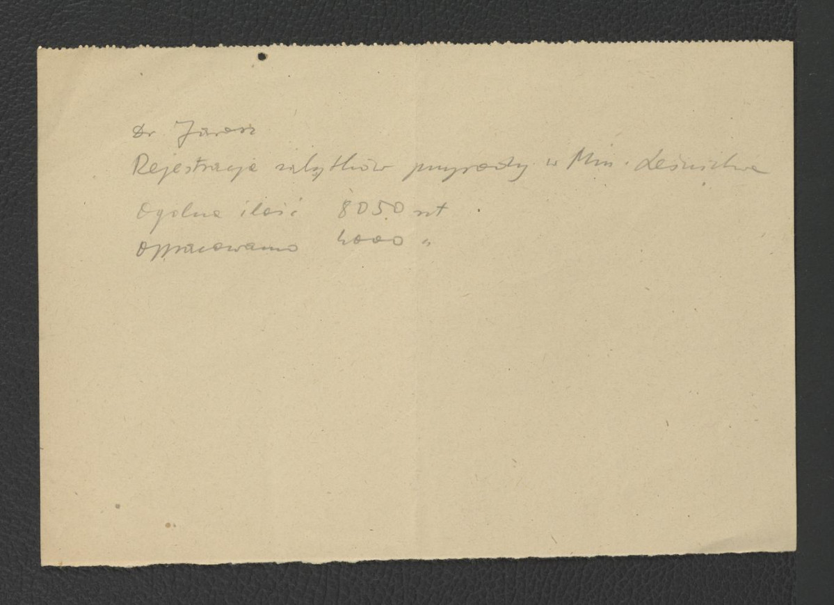 wypis ze Sprawozdania Wojewódzkiego Konserwatora Zabytków w Kielcach z listopada 1946 r. dotyczący murowanego, piętrowego pałacu uznanego za zabytek 7 października 1946 r. , skan 2