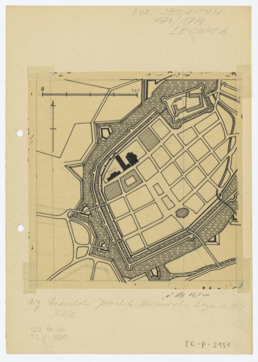 plan sytuacyjny klasztoru i terenów otaczających /według Dziewulski Jęczalik Niemierko Legnica 1933 rok Pracownie Konserwacji Zabytków, skan 1