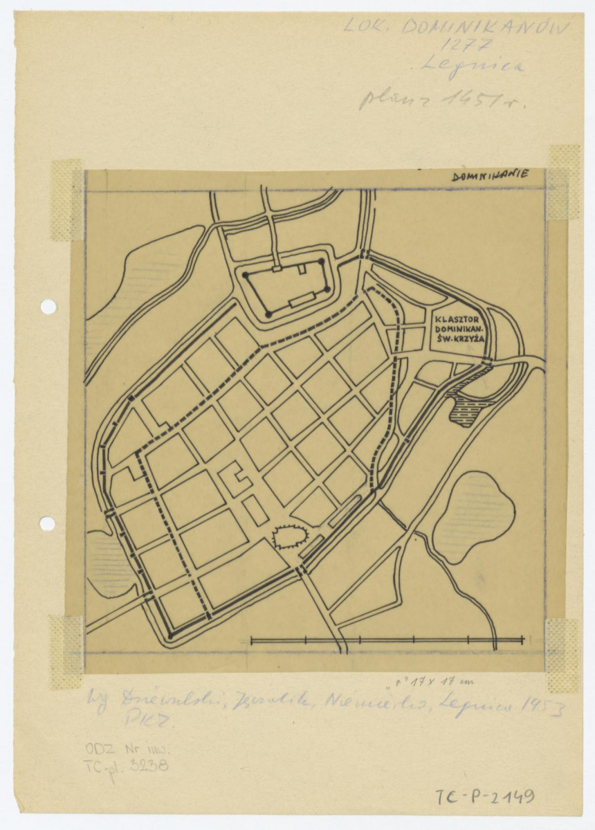 plan sytuacyjny klasztoru i terenów otaczających /według Dziewulski Jęczalik Niemierko Legnoca 1953 Pracownie Konserwacji Zabytków/, skan 1