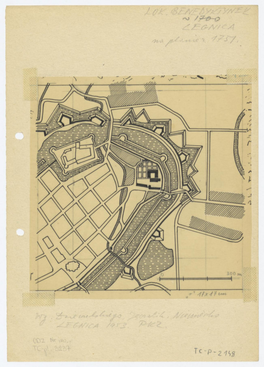plan sytuacyjny klasztoru i okolic /według Dziewulski Jęczalik i Niemierko Legnica 1953 Pracownie Konserwacji Zabytków/, skala 1:5000, skan 1