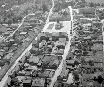 układ urbanistyczny. Widok ogólny układu urbanistycznego od strony wschodniej, skan 1