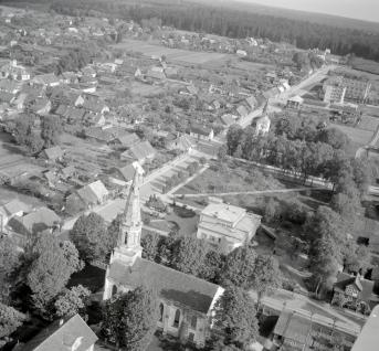 zabudowa centrum. Widok ogólny od strony północnej - zachodniej, skan 1