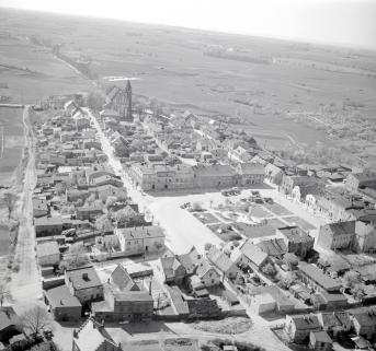 układ urbanistyczny, widok ogólny miasta od strony północnej - wschodniej, skan 1