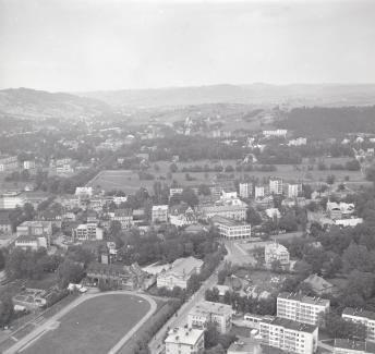 układ przestrzenny miasta. fragment układu przestrzennego miasta od strony południowej, skan 1