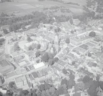 układ urbanistyczny. Widok ogólny układu urbanistycznego od strony południowej - zachodniej, skan 1
