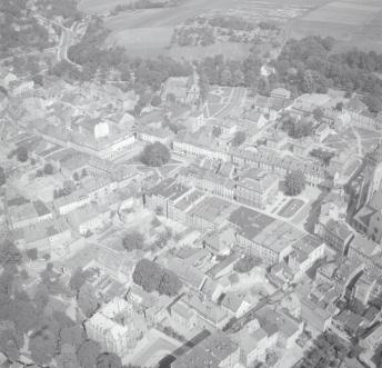 układ urbanistyczny. Widok ogólny układu urbanistycznego od strony zachodniej, skan 1