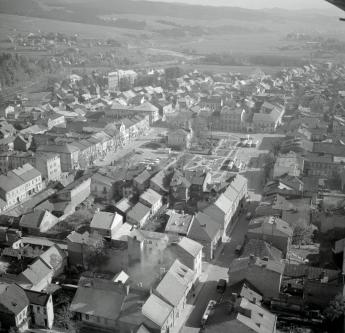 Widok ogólny centrum  miasta od strony zachodniej, skan 1