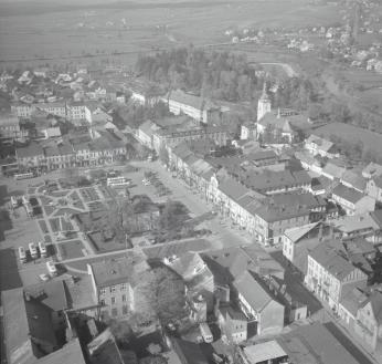 Widok ogólny centrum  od strony południowo - zachodniej, skan 1