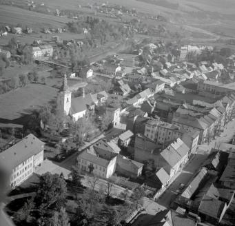 Fragment zabudowy miasta od strony zachodniej, skan 1