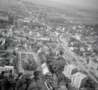 układ urbanistyczny. Widok ogólny miasta od strony południowej - wschodniej, skan 1