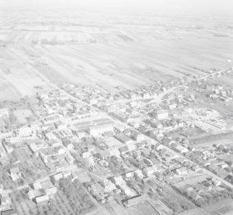 układ urbanistyczny. Widok ogólny miasta od strony południowej - zachodniej, skan 1