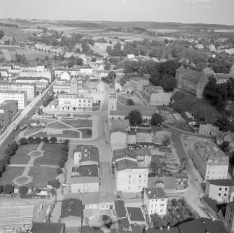 Widok ogólny miasta od strony południowej, skan 1