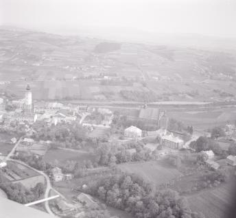 Zabudowa południowej części miasta od strony zachodniej, skan 1