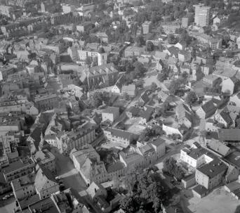 układ urbanistyczny. Widok ogólny miasta od strony południowej - zachodniej, skan 1