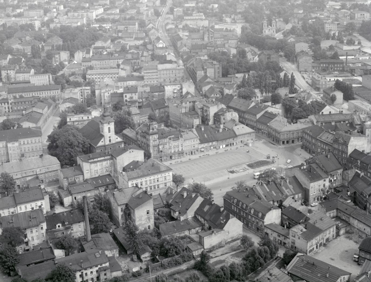 fragment zabudowy miasta Biała z położeniem kościoła ewangelickiego od strony zachodniej , skan 1
