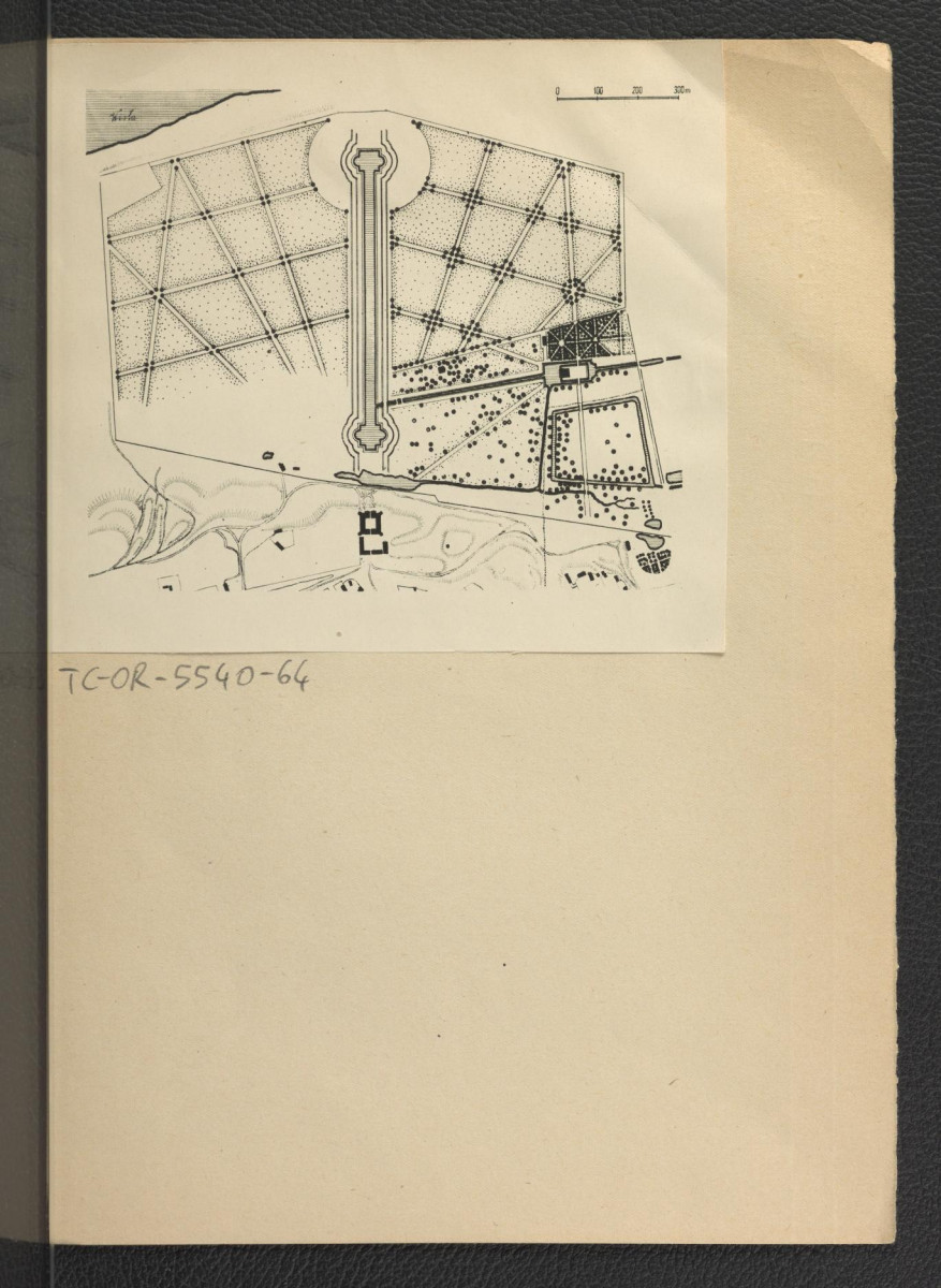 2 nadbitki reprodukcji planu Ujazdowa zamieszczonego w Ciołek G., Ogrody polskie, Warszawa 1954, s. 74; dwie karty , skan 1