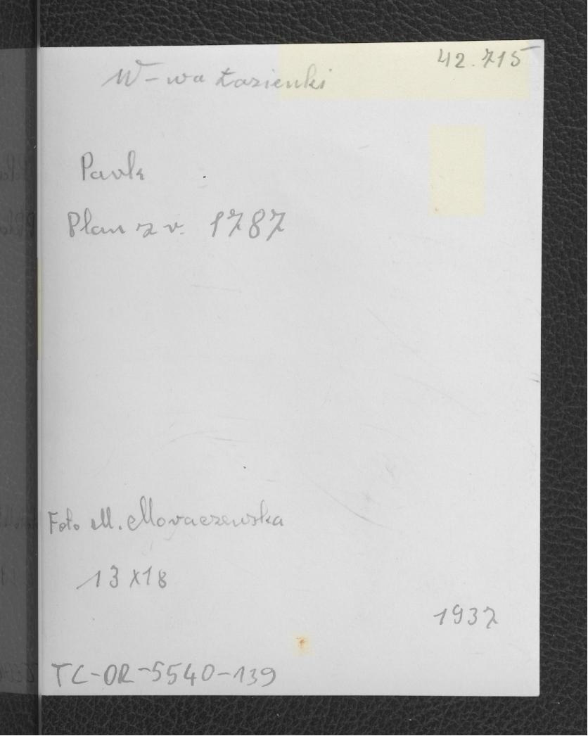 fotografia czarno-biała przedstawiająca plan parku z 1787 r., skan 2