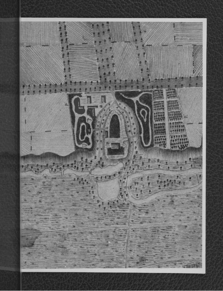 2 fotografie czarno-białe przedstawiające fragment planu ukazującego Królikarnie wraz z okolicami, skan 1