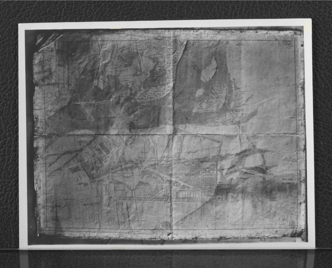 fotografia czarno-biała przedstawiająca plan Ujazdowa z 1756 r., skan 1