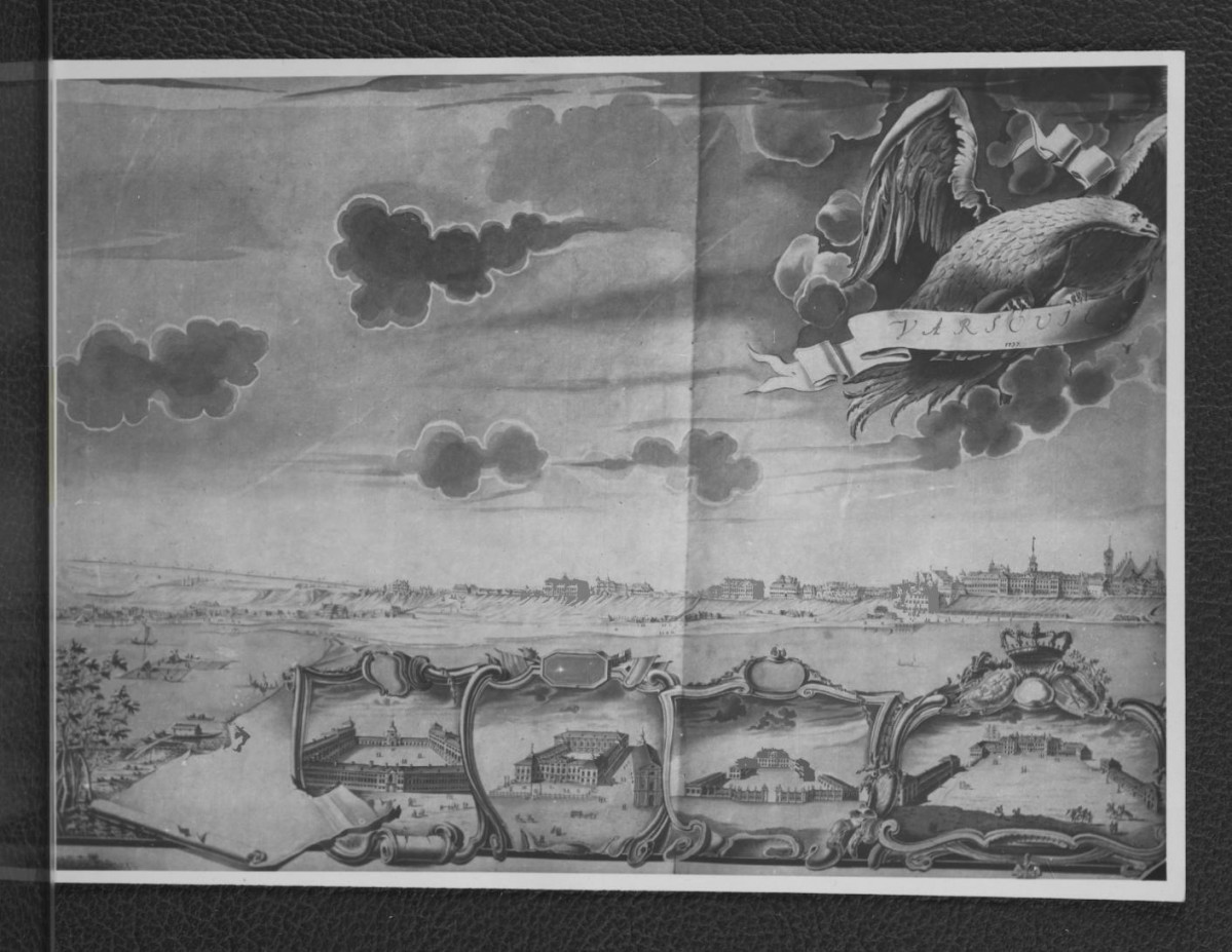 fotografia czarno-biała reprodukcji ryciny ukazującej fragment panoramy Warszawy z 1737 r., skan 1